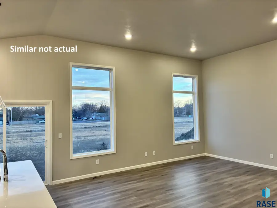 2124 E Alexa St, Brandon, SD 57005 - #3