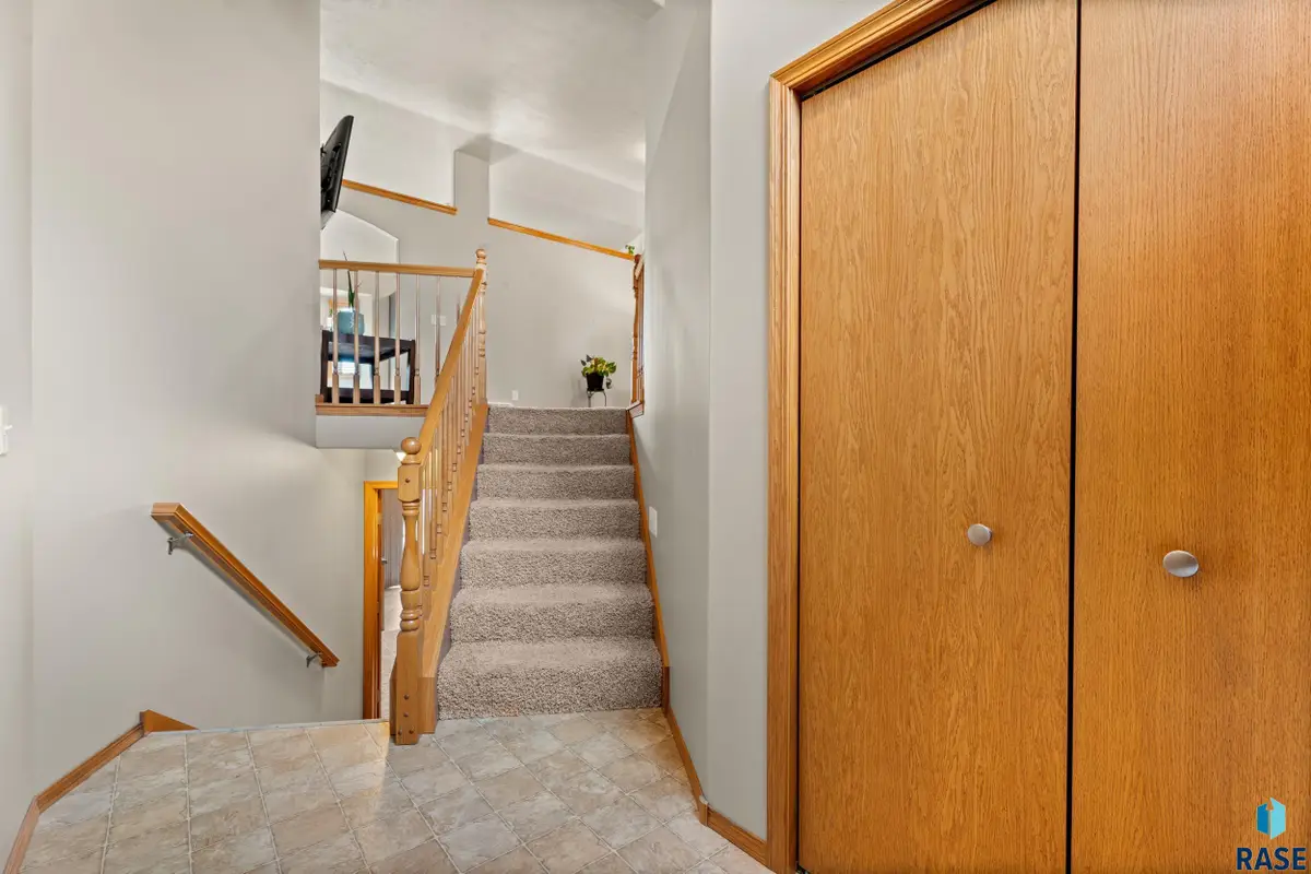 4301 W Kathleen St, Sioux Falls, SD 57107 - #1