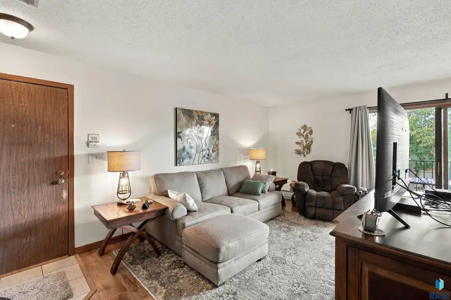 3540 S Gateway Blvd #203, Sioux Falls, SD 57106 - #2