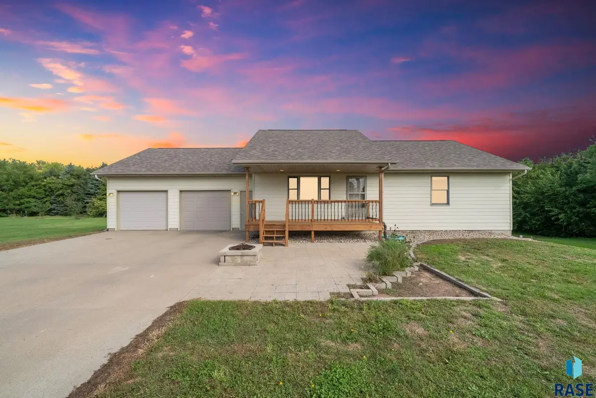 25345 477th Ave, Baltic, SD 57003 - #1