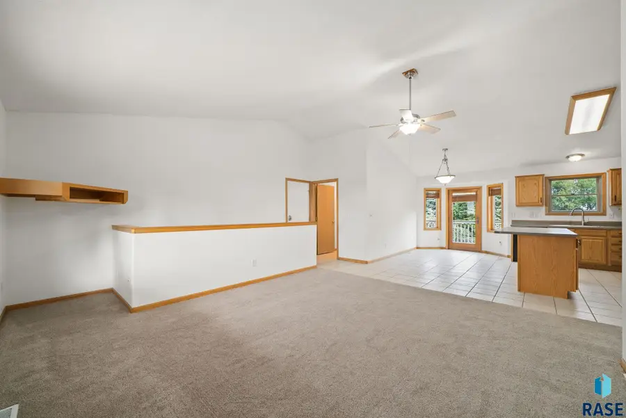 25345 477th Ave, Baltic, SD 57003 - #3