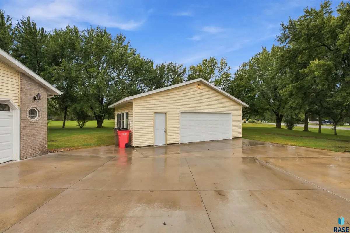 27091 Mariah Pl, Harrisburg, SD 57032 - #1