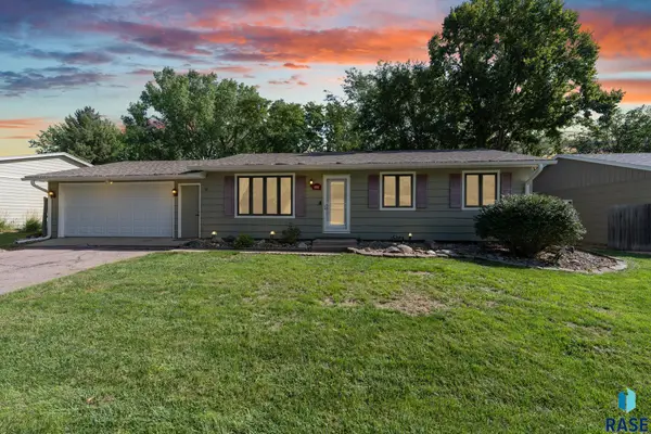 4119 W Mesa Pass, Sioux Falls, SD 57106