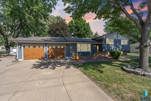 4004 S Marion Rd, Sioux Falls, SD 57106
