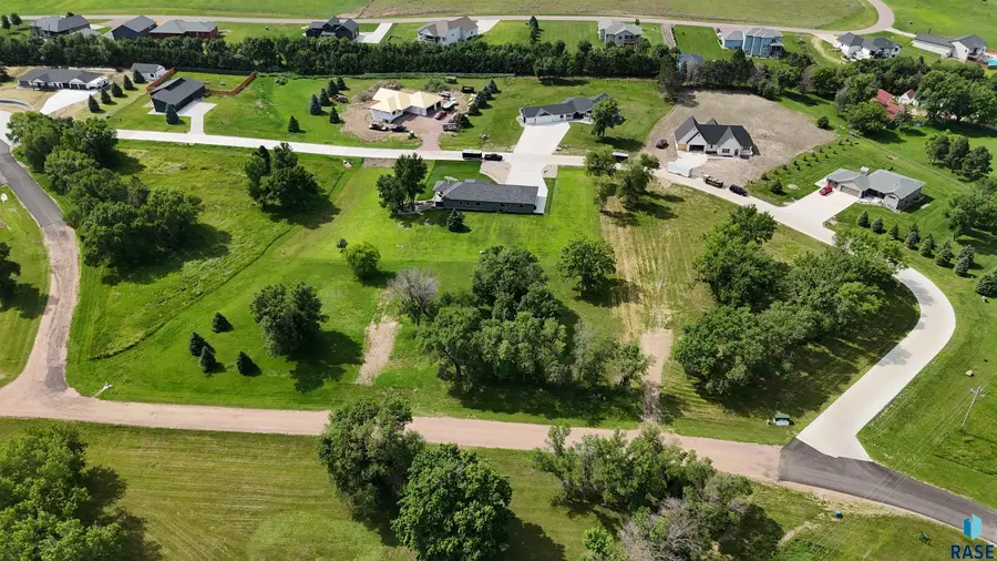 47542 Jurgen Trl, Renner, SD 57055 - #2
