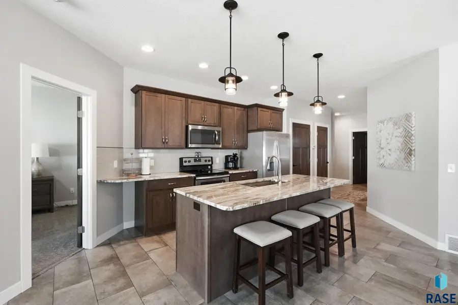 7312 S Audie Ave, Sioux Falls, SD 57108 - #2
