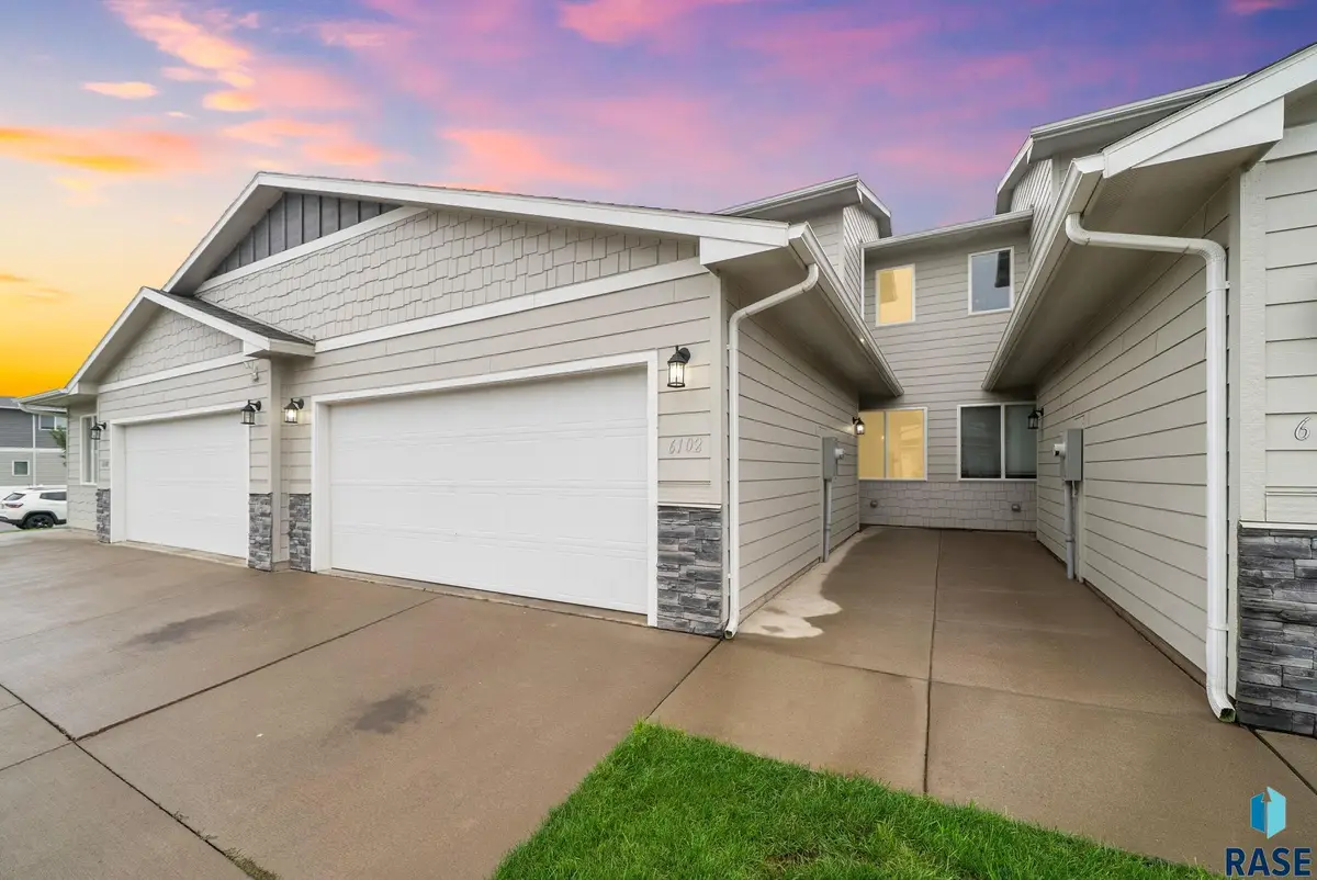6102 S Alki Pl, Sioux Falls, SD 57108 - #1