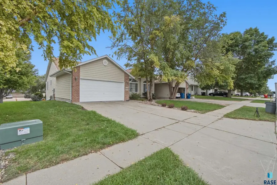 4300 S Key Ave, Sioux Falls, SD 57106 - #2