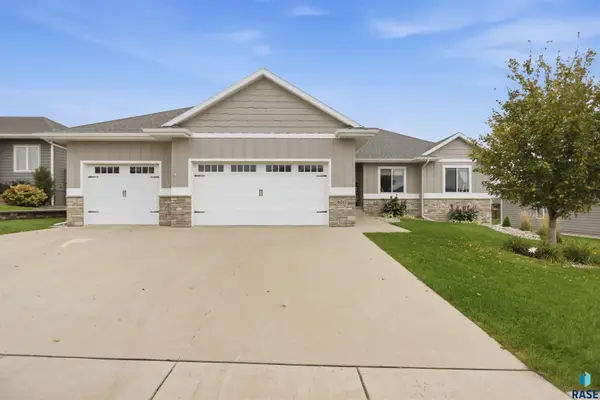 6017 W Whistler Ct, Sioux Falls, SD 57107