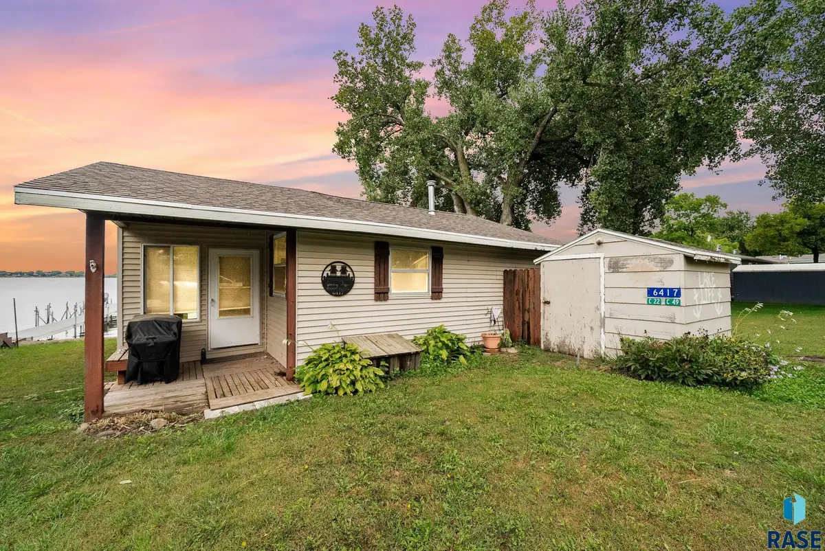 6417 Hares Point Rd, Wentworth, SD 57075 - #1