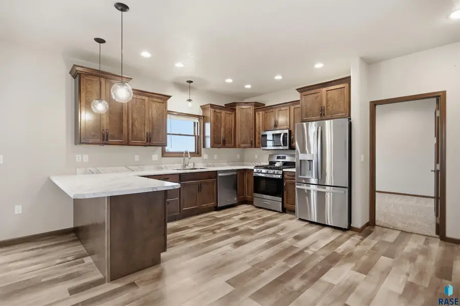 302 S Carlson St, Humboldt, SD 57035 - #2