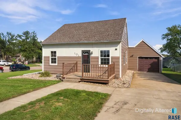 101 S Lincoln St, Humboldt, SD 57035