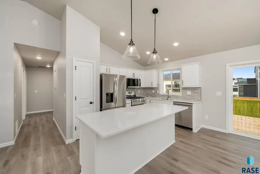 2205 E Alexa St, Brandon, SD 57005 - #3