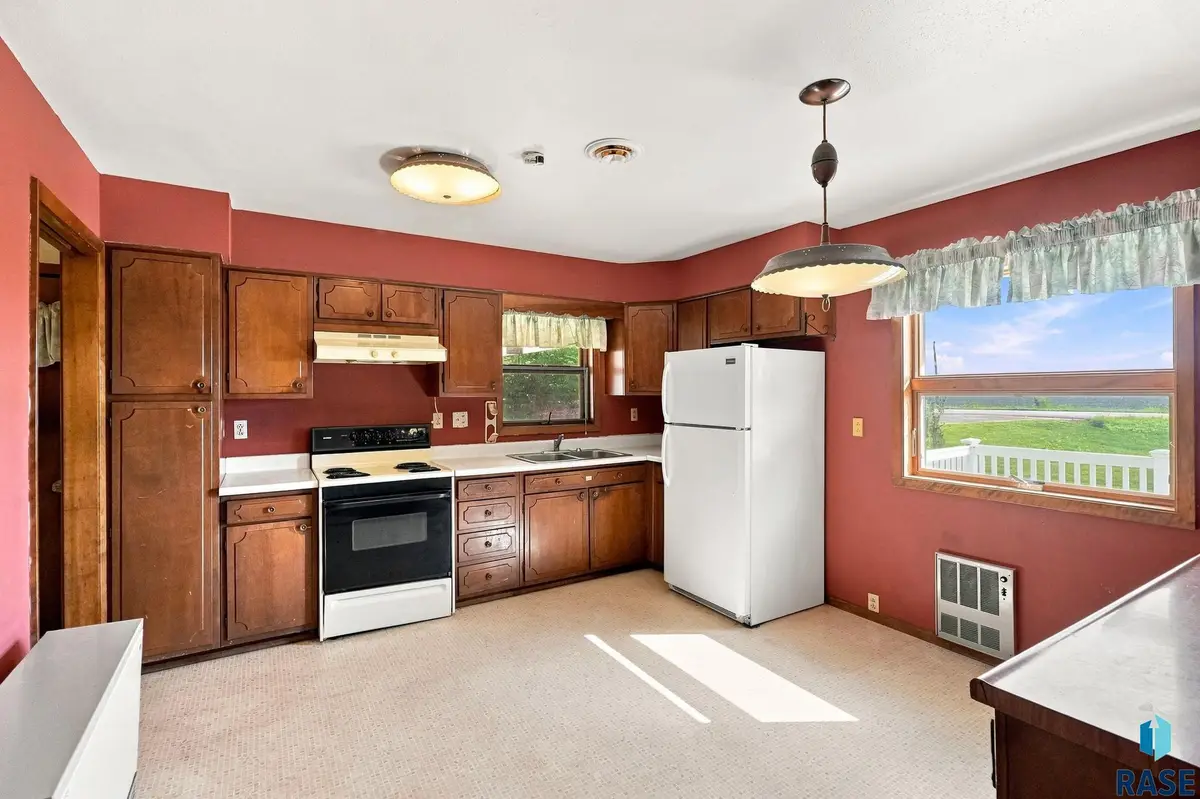 27555 Sd 11 Hwy, Harrisburg, SD 57032 - #1