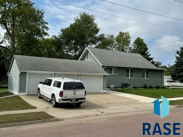 501 W Oak St, Beresford, SD 57004