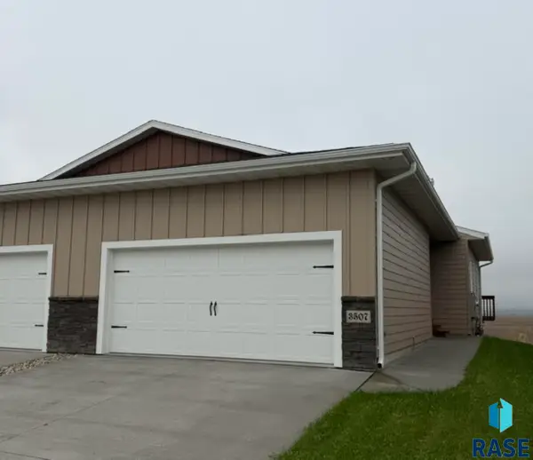 3507 S Heather Ave, Sioux Falls, SD 57106