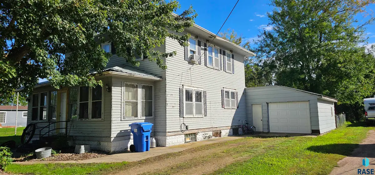 140 3rd St, Monroe, SD 57047 - #1