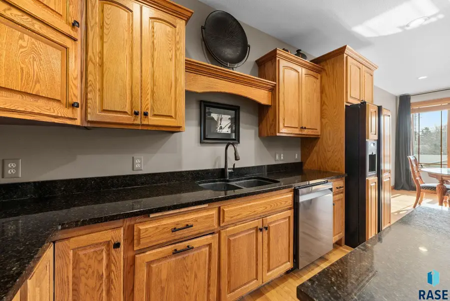 2505 S Big Timber Pl, Sioux Falls, SD 57105 - #2
