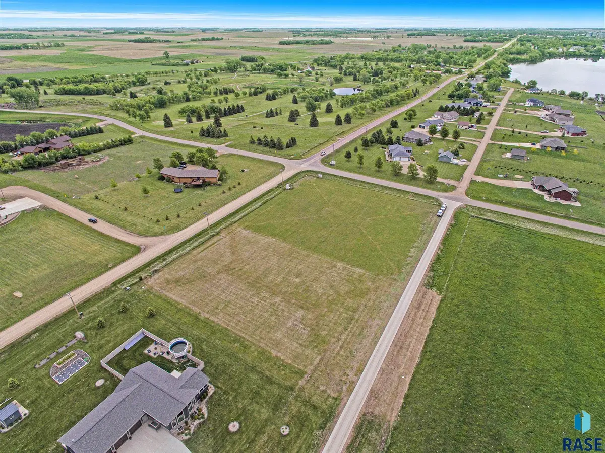 Bob Price Blvd, Madison, SD 57042 - #1