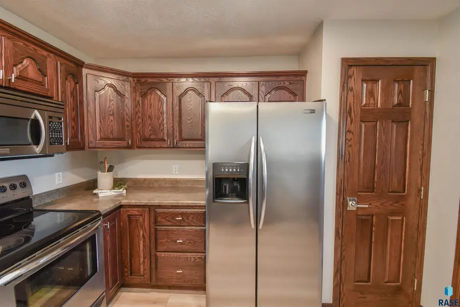 8801 W 32nd St #5, Sioux Falls, SD 57106 - #3
