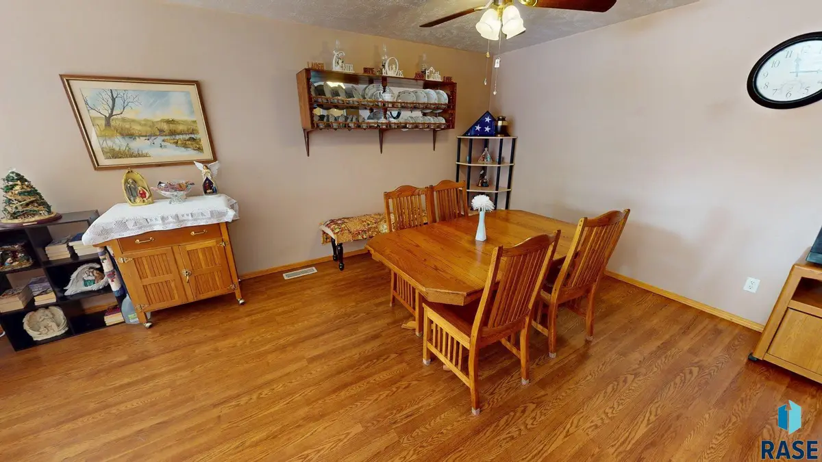 3308 W Norie Pl, Sioux Falls, SD 57106 - #1