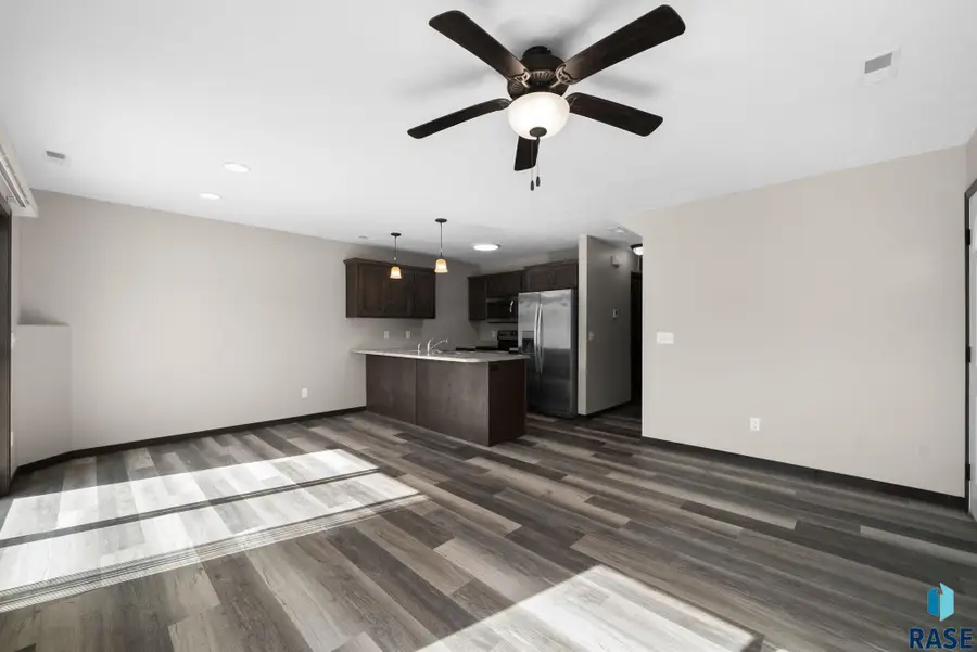 9509 W Gert St St, Sioux Falls, SD 57106 - #2