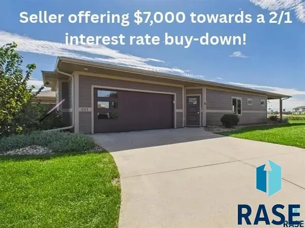 551 Ross St, Harrisburg, SD 57032
