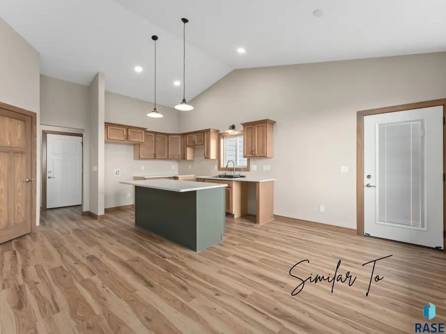 809 W Opal Ln, Hartford, SD 57033 - #2