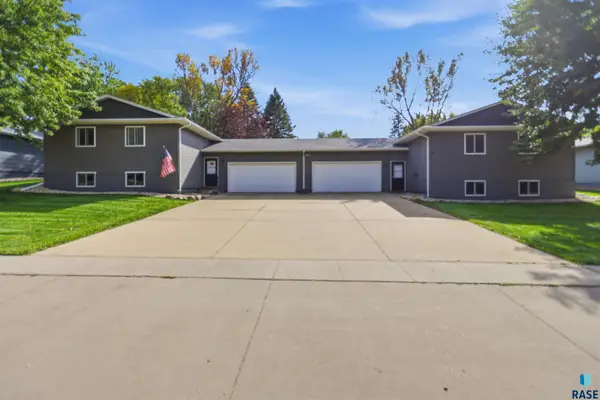 405 407 E 57th St, Sioux Falls, SD 57108