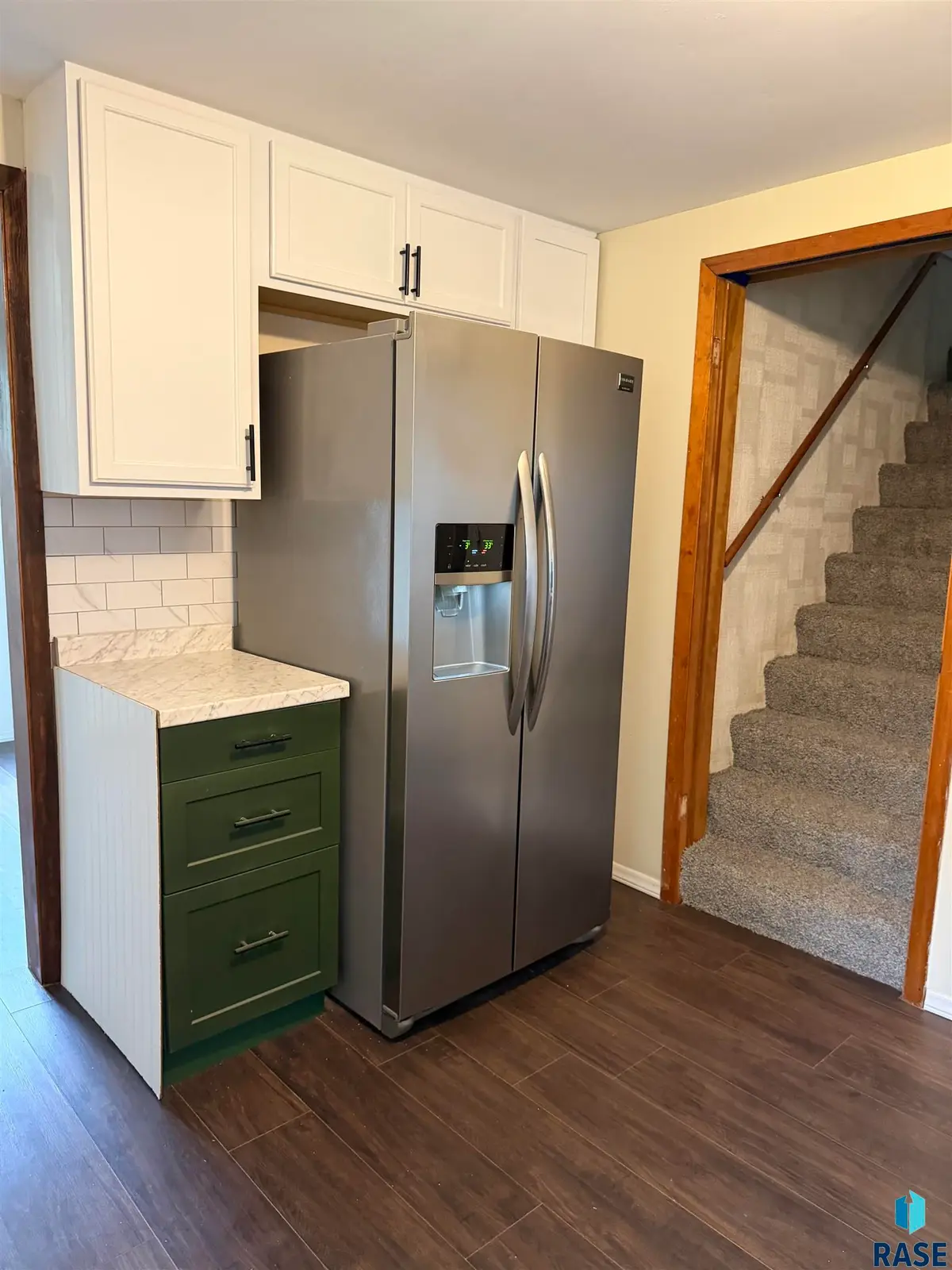 210 E State St, Marion, SD 57043 - #1