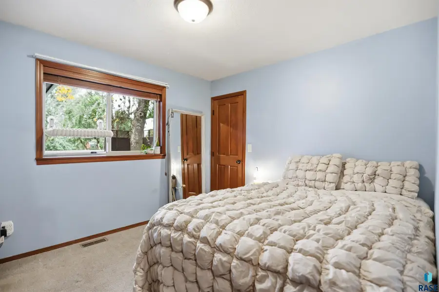445 N Jenny Ave, Tea, SD 57064 - #3