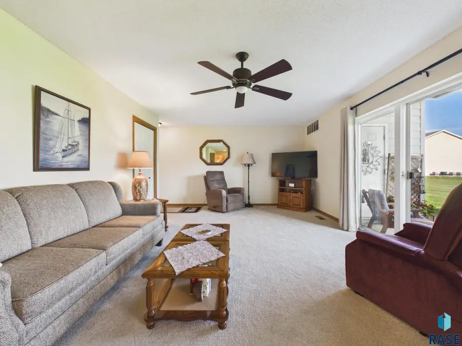 7109 W 56th St #27, Sioux Falls, SD 57106 - #2