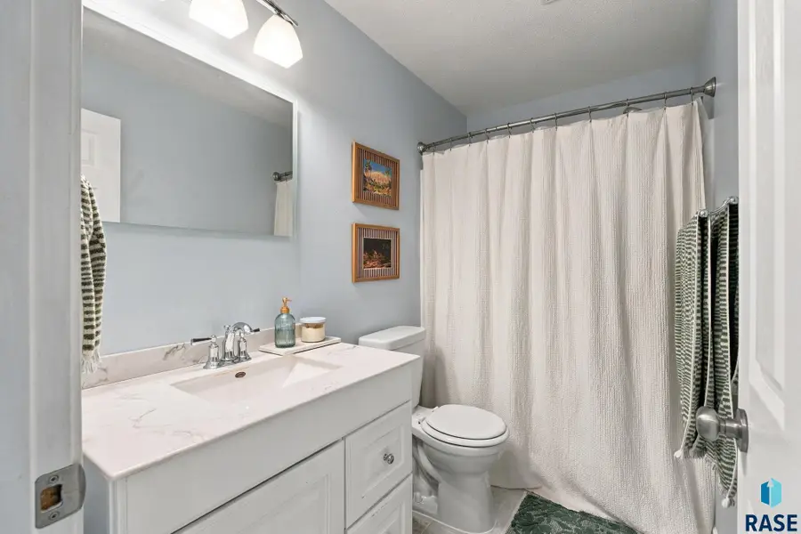 8309 S Brett Ave, Sioux Falls, SD 57108 - #3