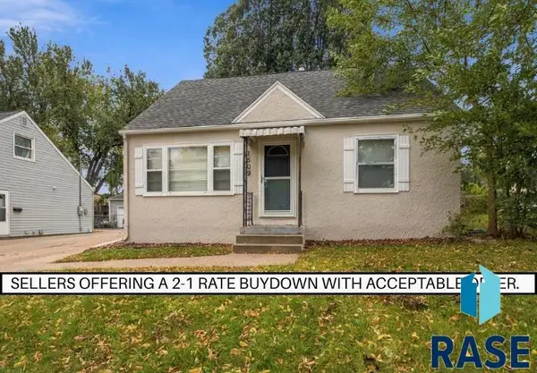 1509 E 25th St, Sioux Falls, SD 57105
