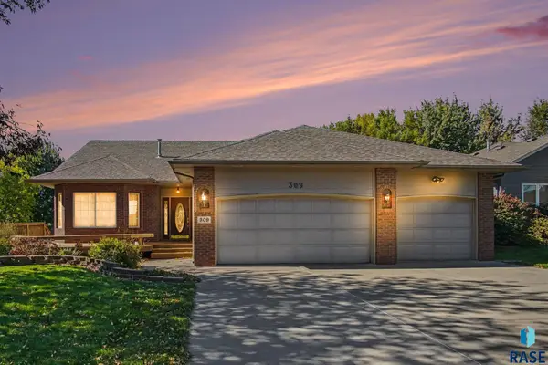 309 N Sandberg Dr, Sioux Falls, SD 57110