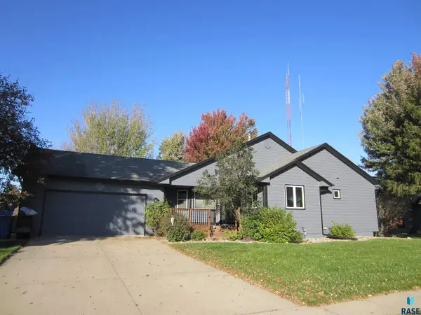 635 N Solar Dr, Sioux Falls, SD 57103