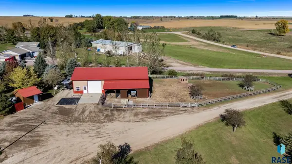 25915 461st Ave, Hartford, SD 57033