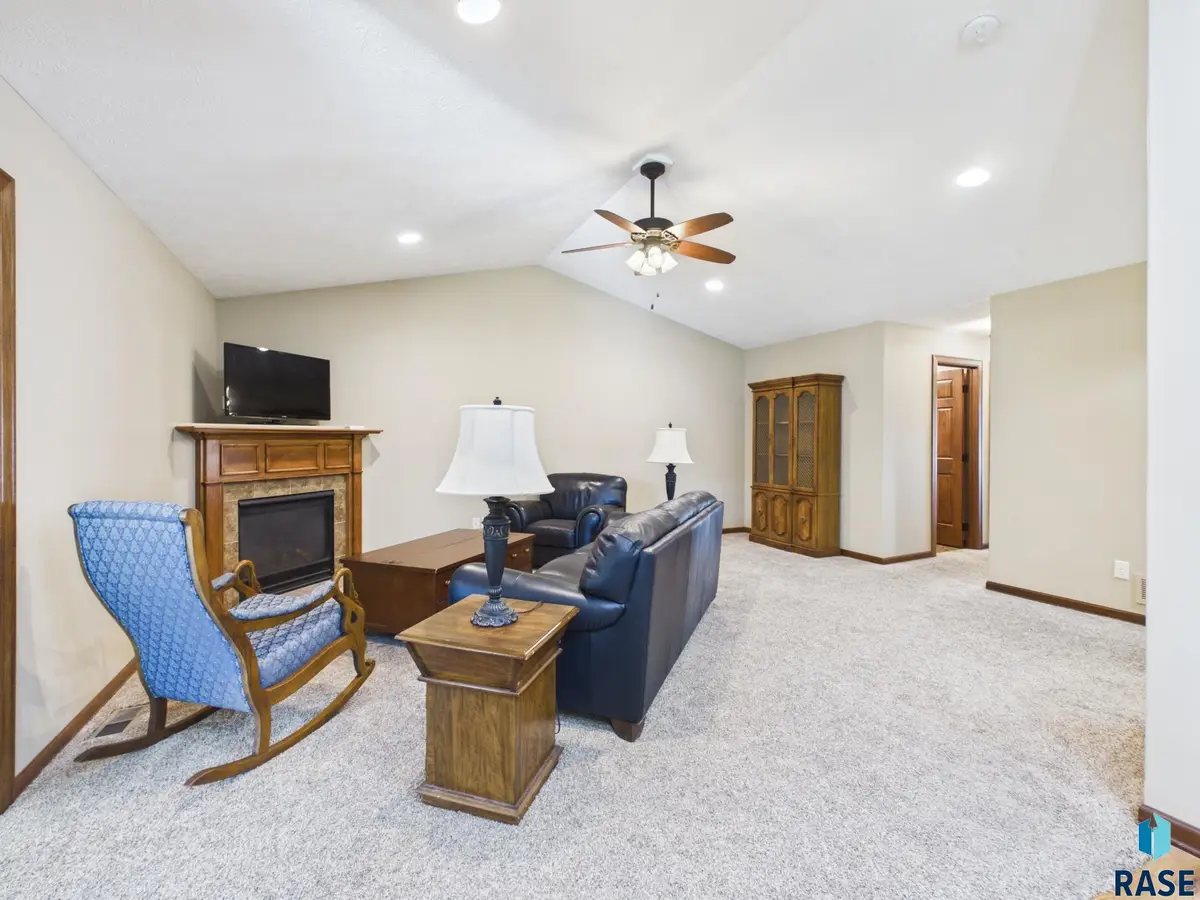 2623 E Whisper Trl, Sioux Falls, SD 57108 - #1