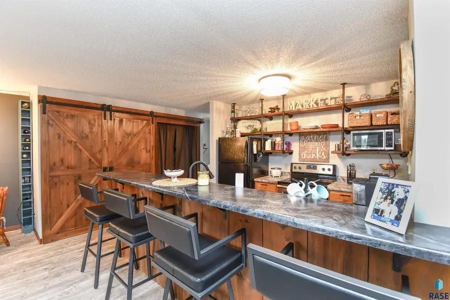 4620 E 3rd St #5, Sioux Falls, SD 57110 - #3