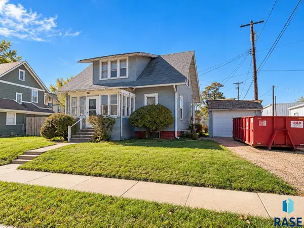 317 S Walts Ave, Sioux Falls, SD 57104