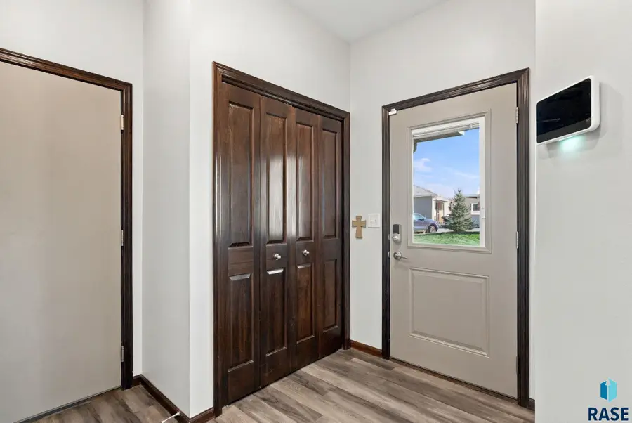 4201 W 34th St N, Sioux Falls, SD 57107 - #2