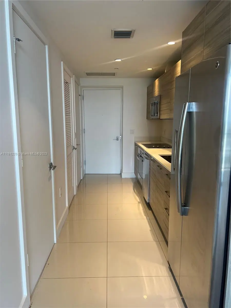 121 NE 34 St #2215, Miami, FL 33137 - Image #3