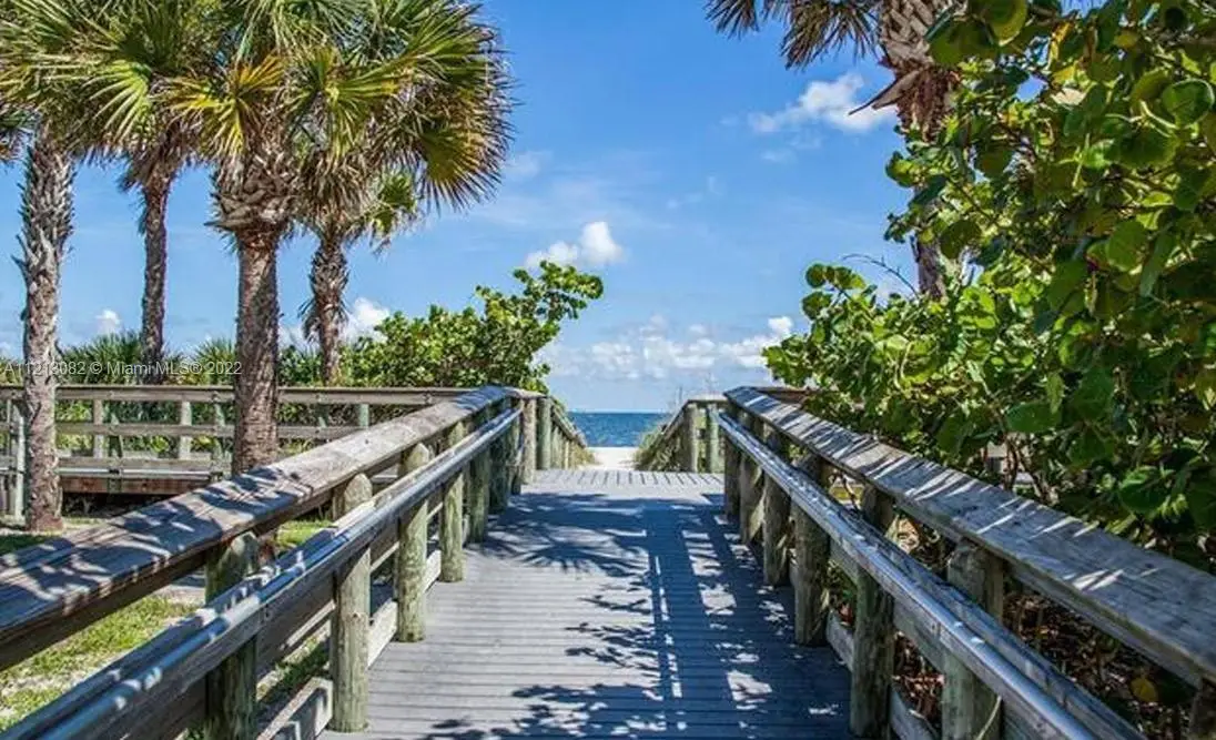 456 Mccabe St, Port Charlotte, FL 33953 - Image #1