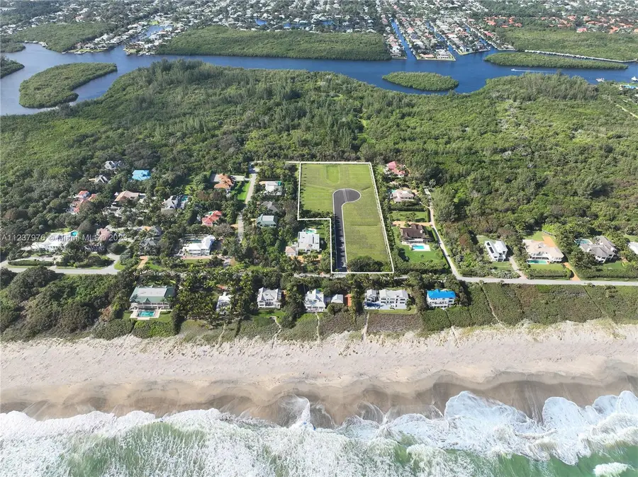 4 Bon Aire Desire Avenue, Jupiter Island, FL 33455 - Image #3