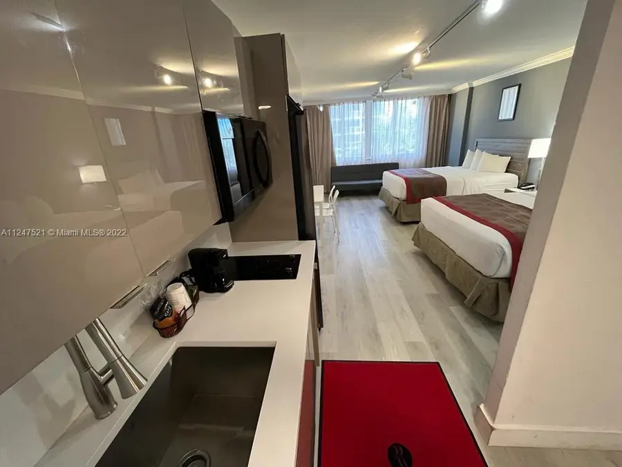 19201 Collins Ave #218, Sunny Isles Beach, FL 33160 - Image #3