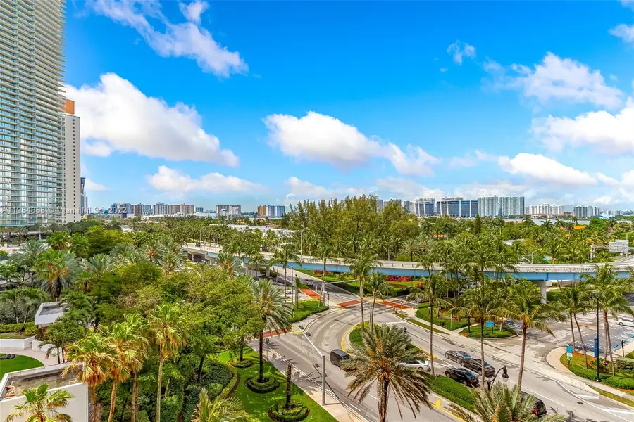 19201 Collins Ave #641, Sunny Isles Beach, FL 33160 - Image #3