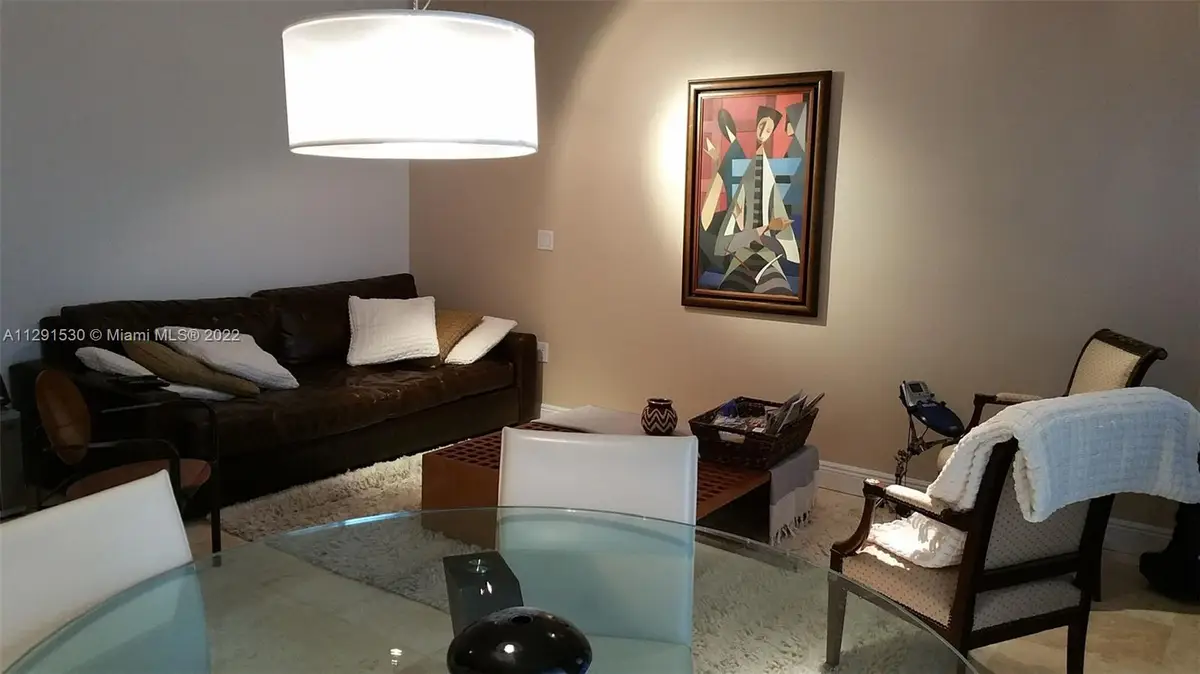 19900 E Country Club Dr #212, Aventura, FL 33180 - Image #1