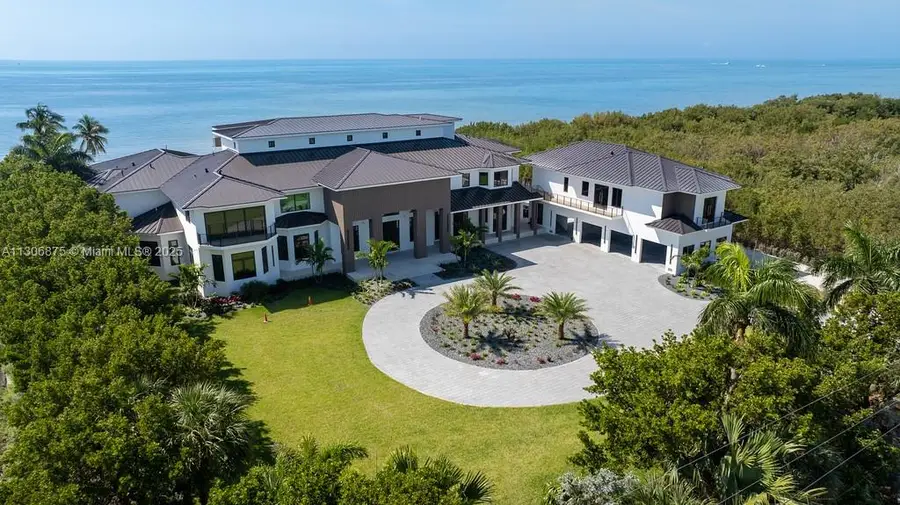 2405 Coco Plum Dr, Marathon, FL 33050 - Image #2