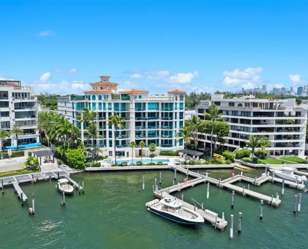 1660 W Glencoe St #302, Coconut Grove, FL 33133