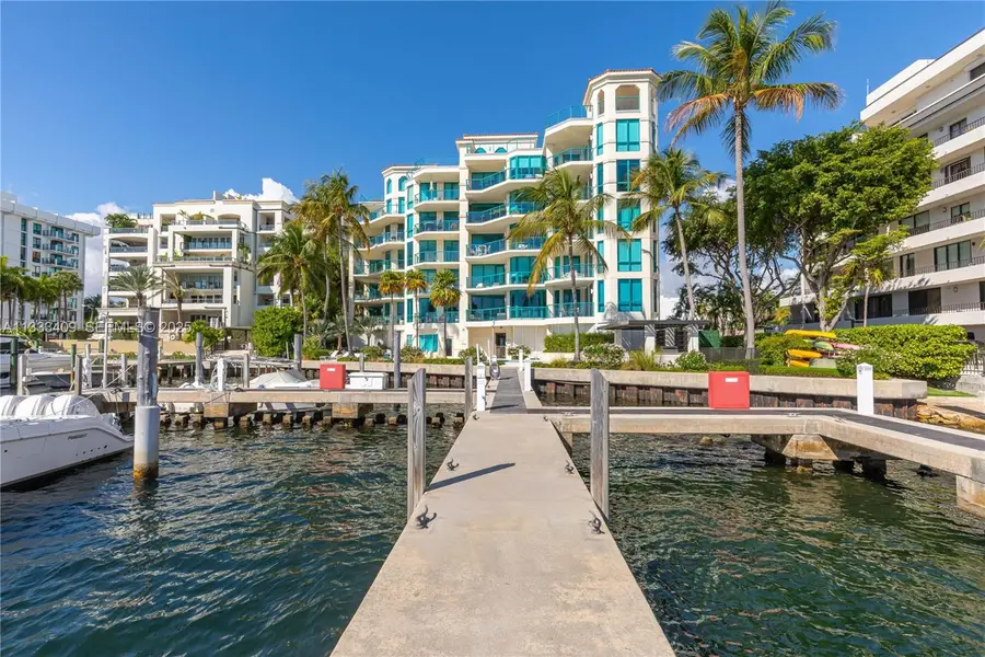 1660 W Glencoe St #302, Coconut Grove, FL 33133 - Image #3